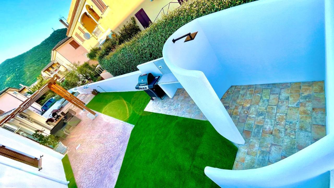 Apartamento Le Residenze Del Mare Monolocale N2 La Caletta Exterior foto