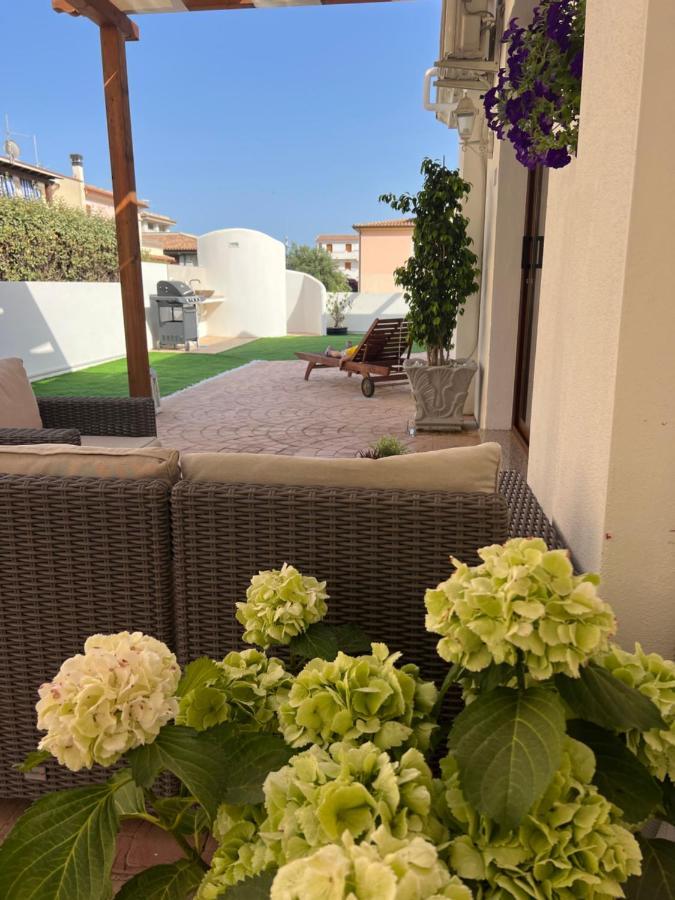 Apartamento Le Residenze Del Mare Monolocale N2 La Caletta Exterior foto